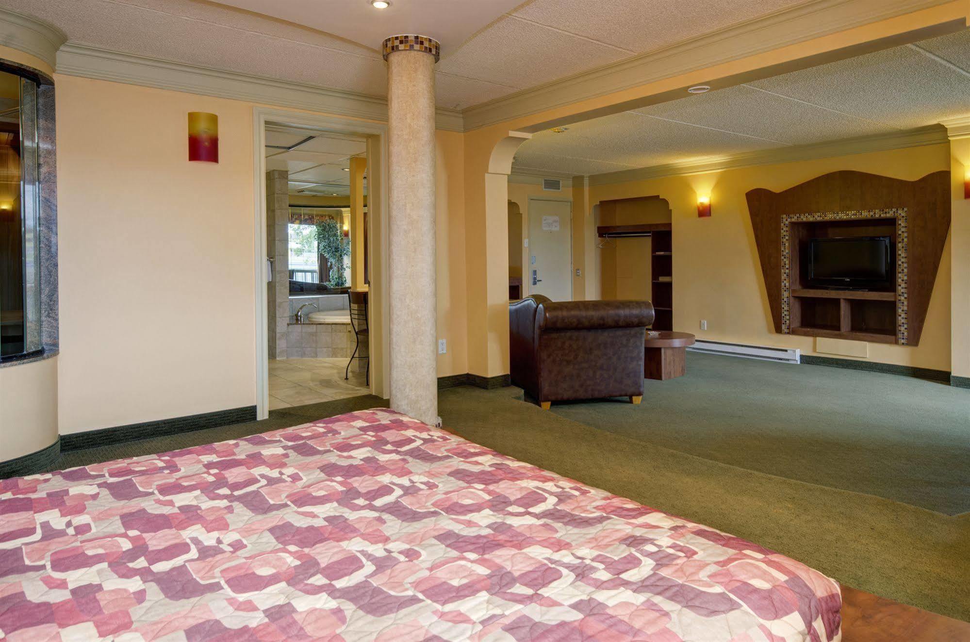 Motel Labarre Longueuil Exterior photo